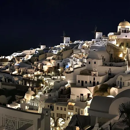 Aegean Luxury For 6 Villa Fira (Santorini)
