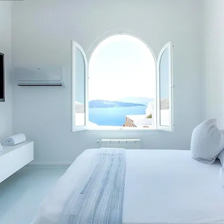Aegean Luxury For 6 Villa Fira (Santorini)